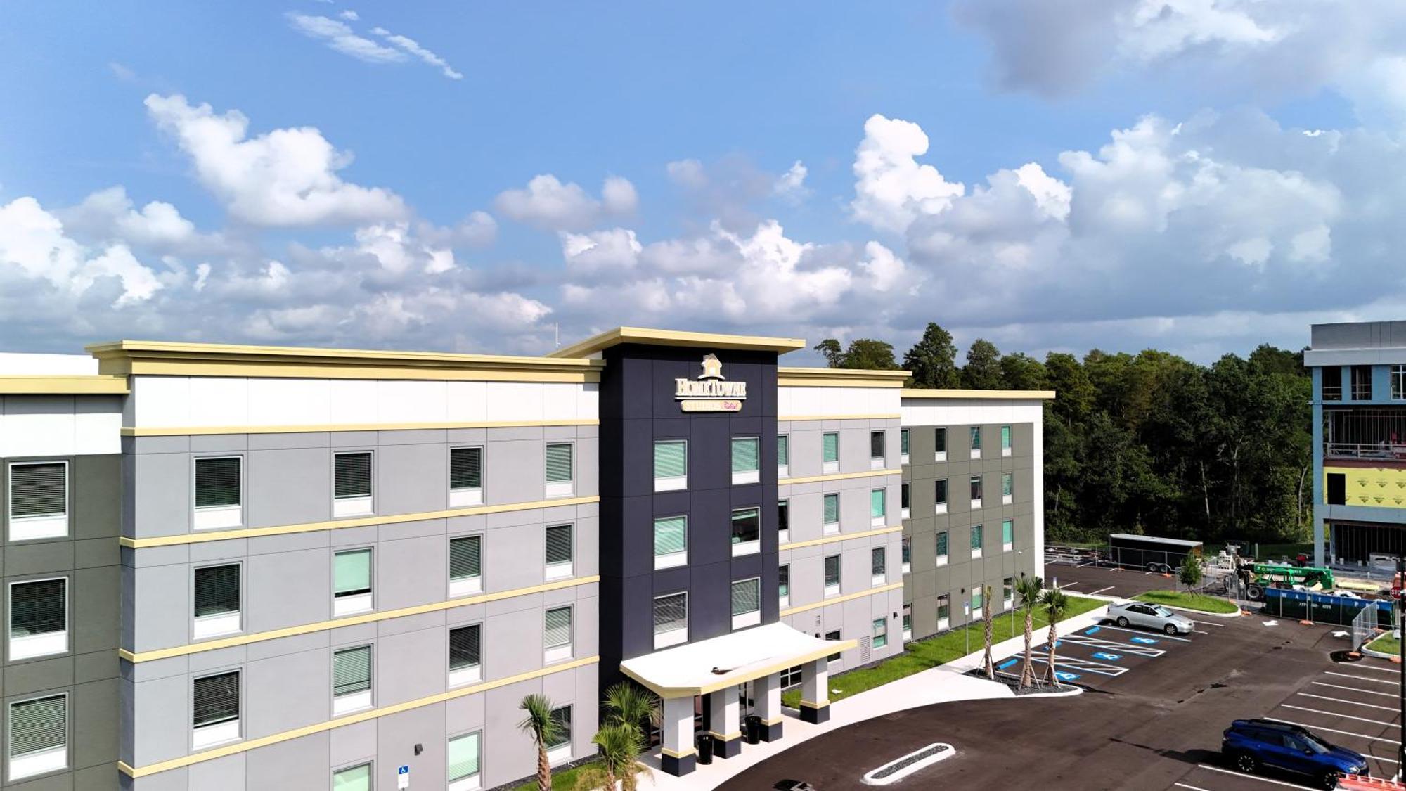 West Chase Hometowne Studios By Red Roof Tampa - Airport المظهر الخارجي الصورة